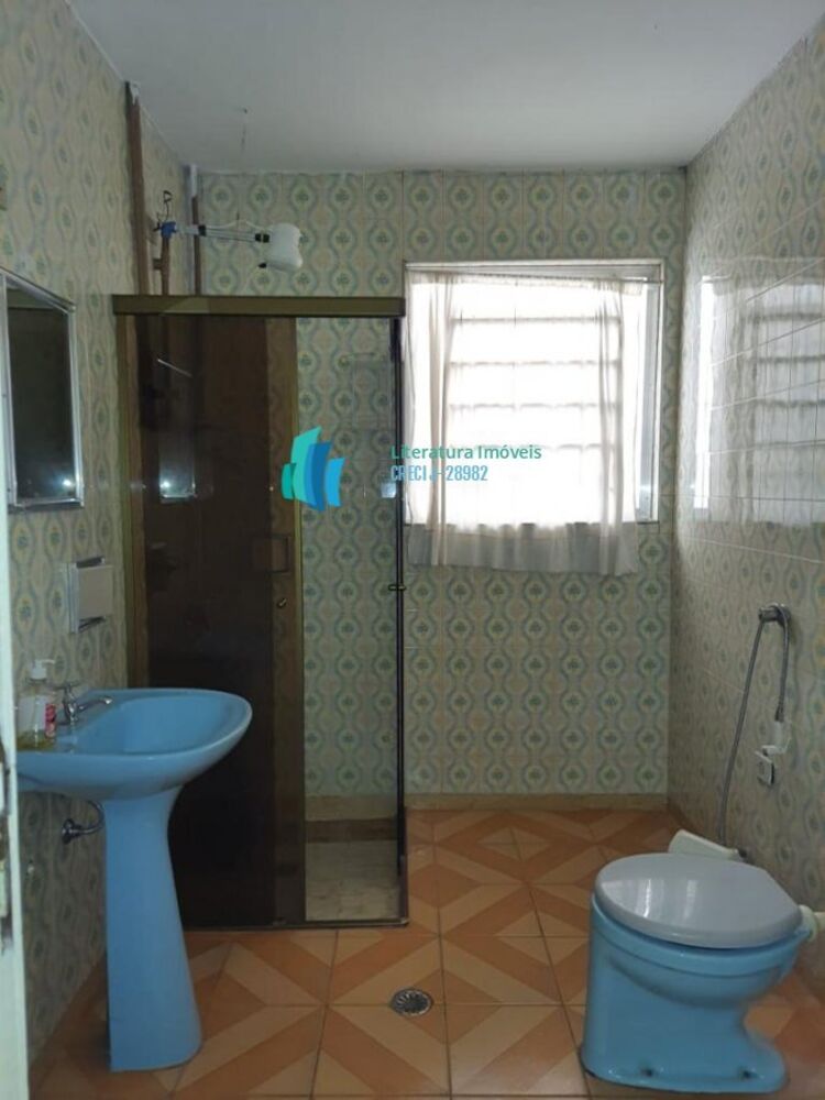 Casa, 4 quartos, 225 m² - Foto 2