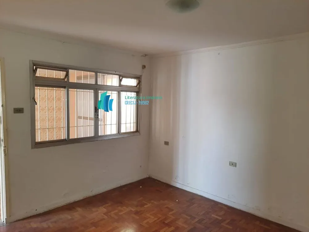 Casa, 4 quartos, 225 m² - Foto 1