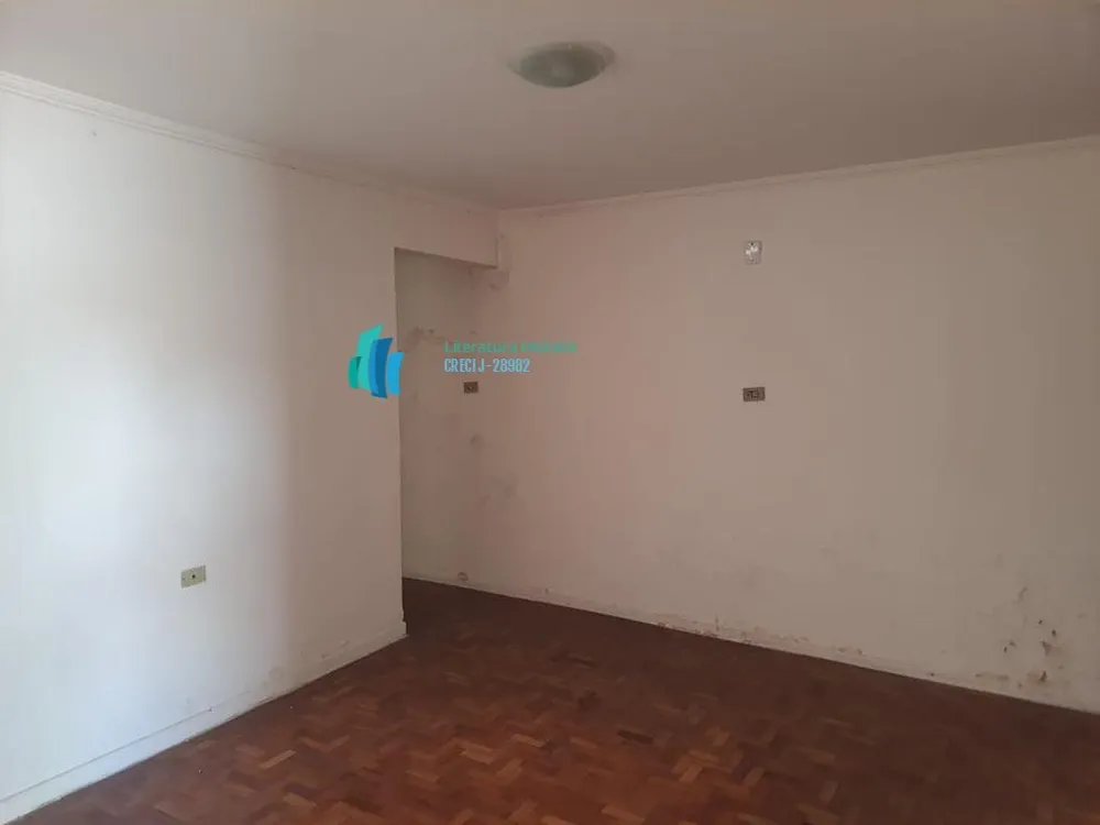 Casa, 4 quartos, 225 m² - Foto 2