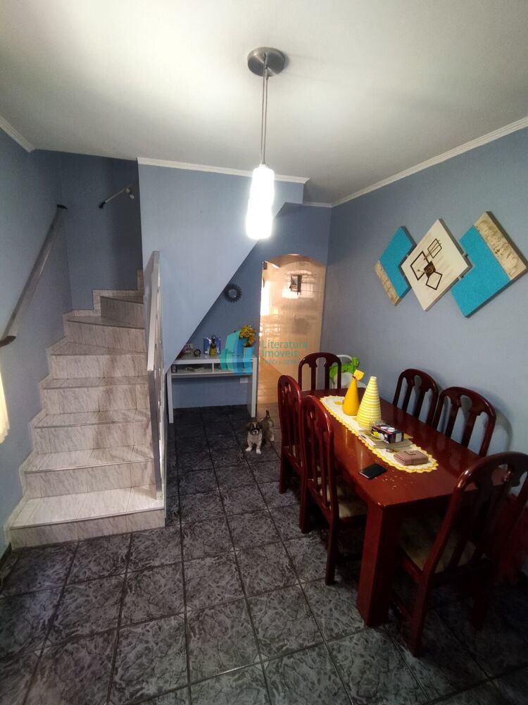 Casa, 3 quartos, 156 m² - Foto 2