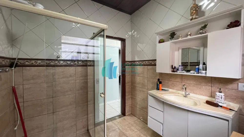 Casa, 2 quartos, 250 m² - Foto 1