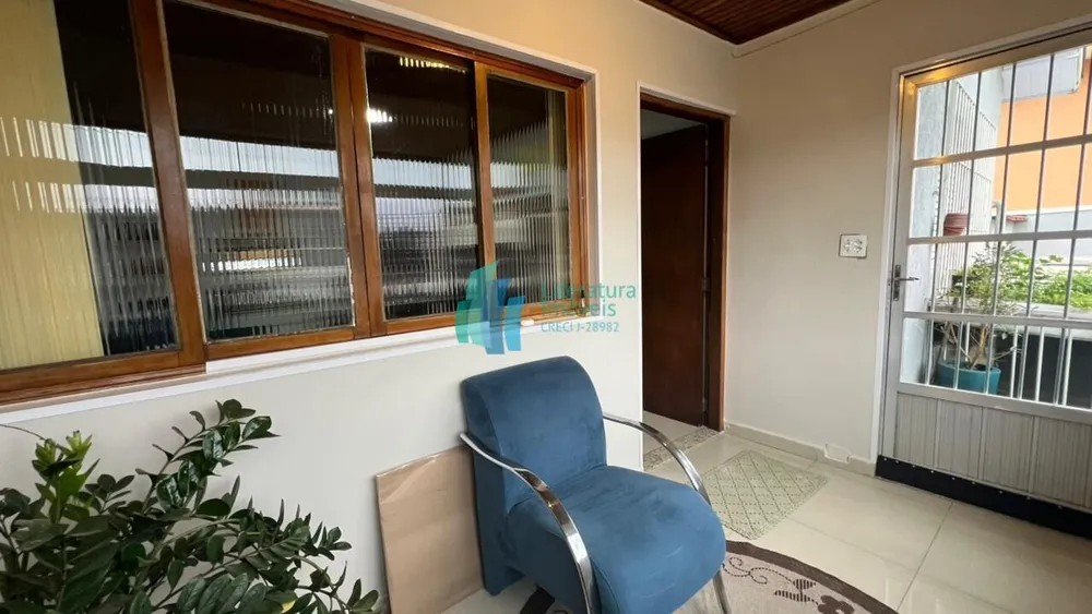 Casa, 2 quartos, 250 m² - Foto 1