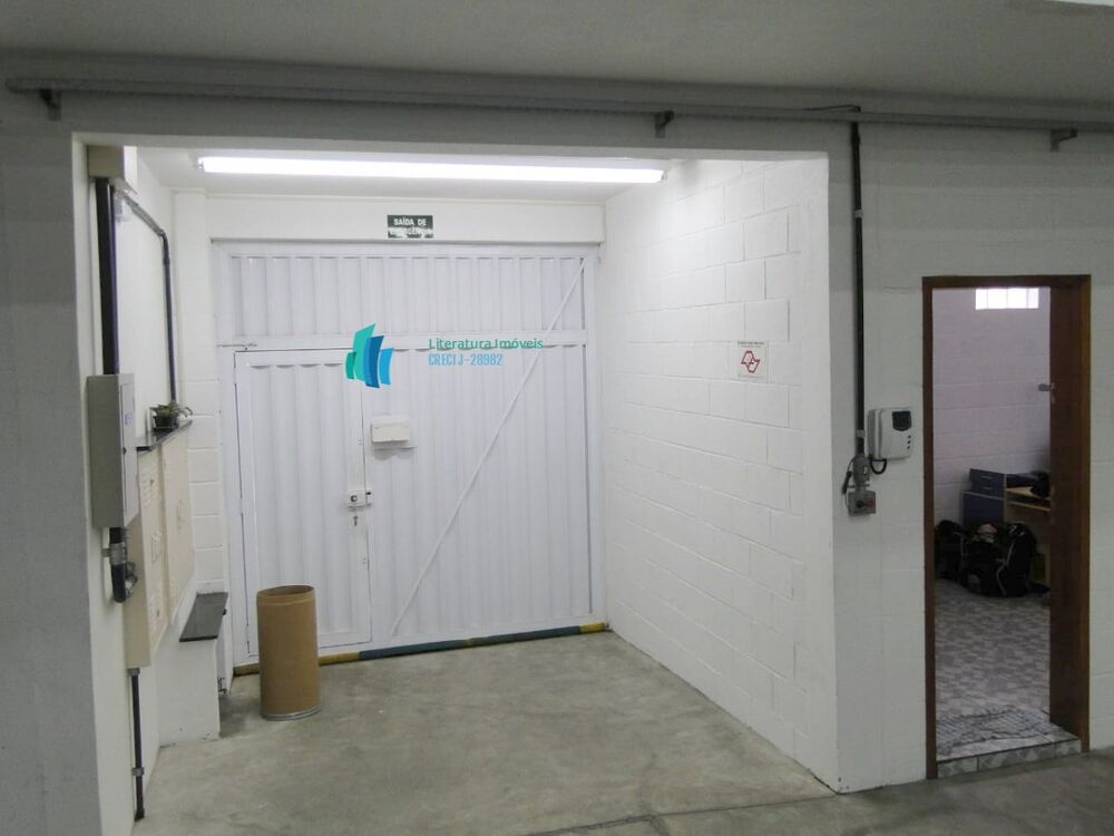 Loja-Salão, 588 m² - Foto 1