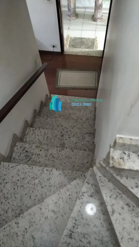 Sobrado, 3 quartos, 249 m² - Foto 13