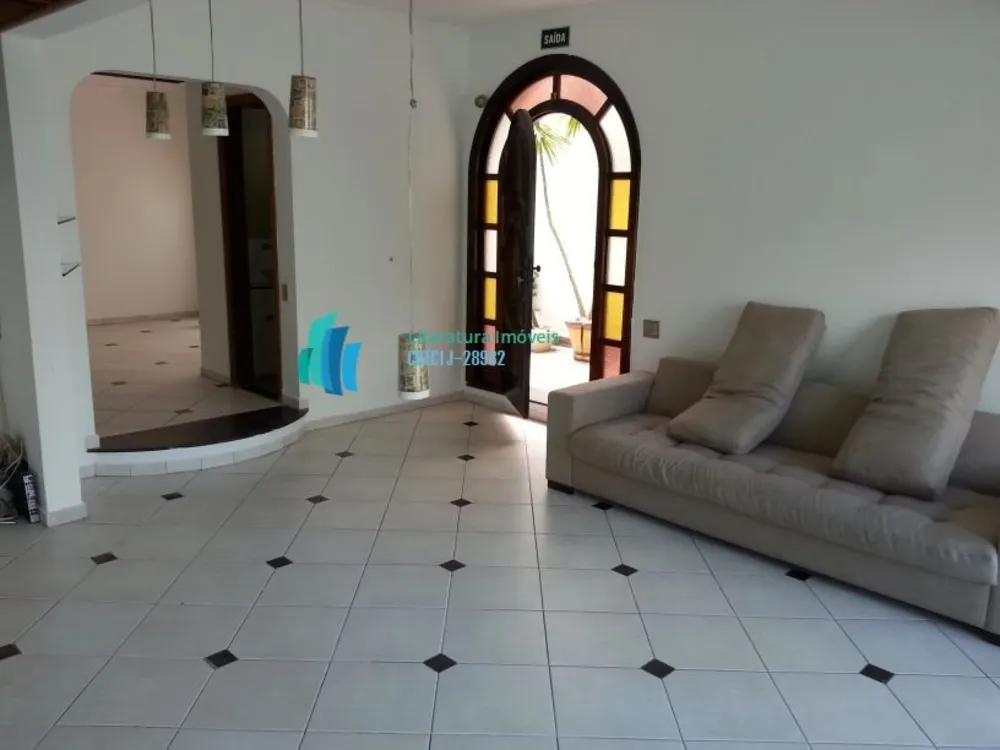 Sobrado, 5 quartos, 235 m² - Foto 2