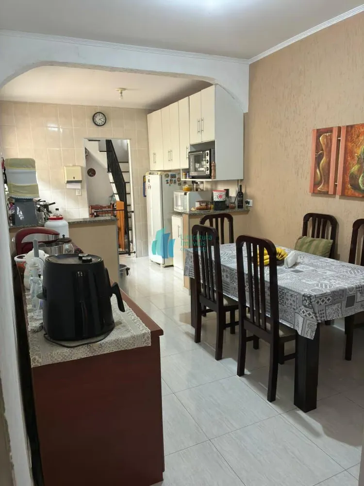 Casa, 3 quartos, 145 m² - Foto 3