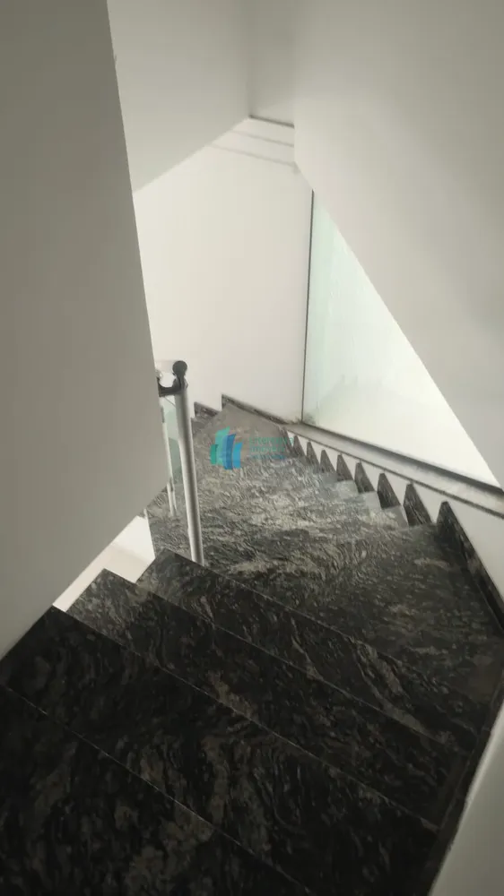 Casa, 3 quartos, 192 m² - Foto 1