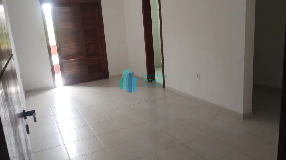 Casa, 3 quartos, 192 m² - Foto 2