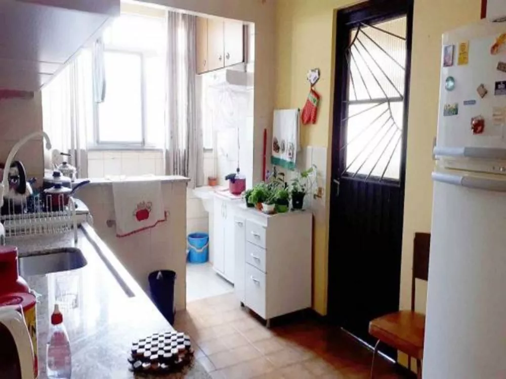 Casa à venda com 4 quartos, 199m² - Foto 8