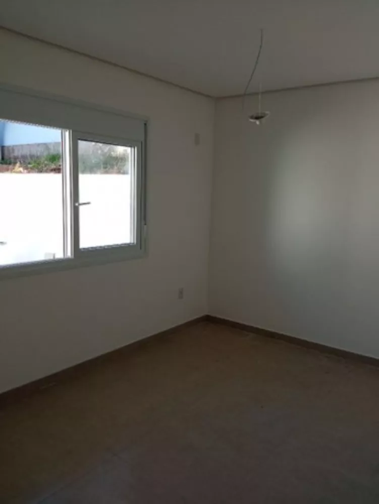 Casa à venda com 3 quartos, 190m² - Foto 12