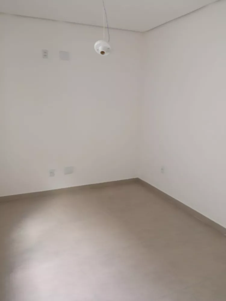 Casa à venda com 3 quartos, 190m² - Foto 9