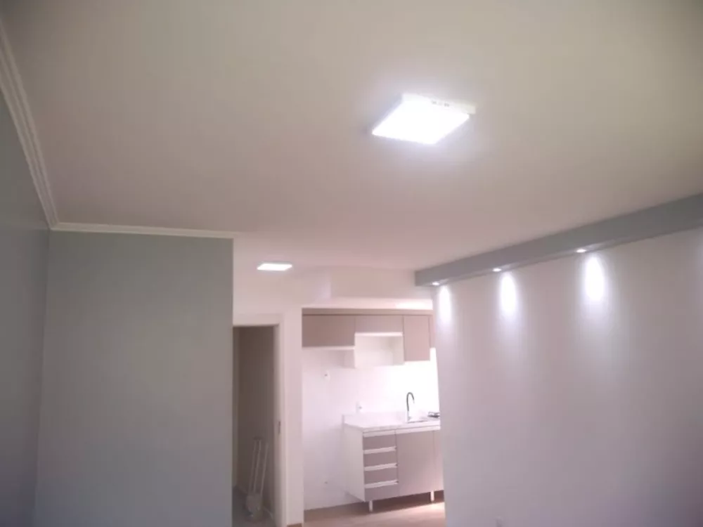 Apartamento à venda com 3 quartos, 62m² - Foto 3