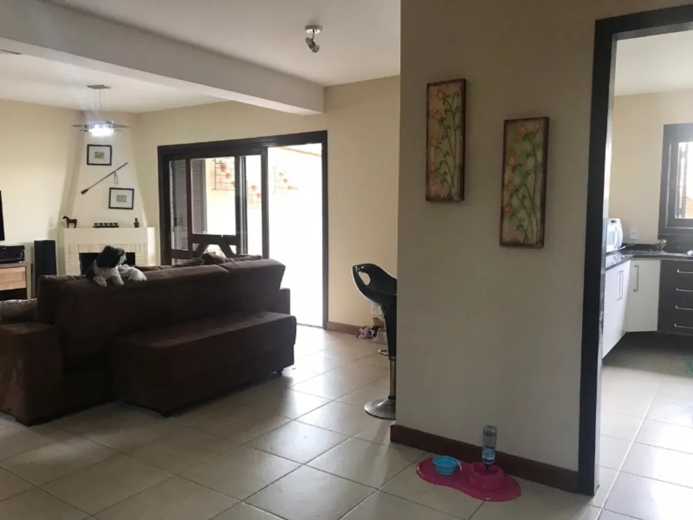 Casa, 3 quartos, 200 m² - Foto 9
