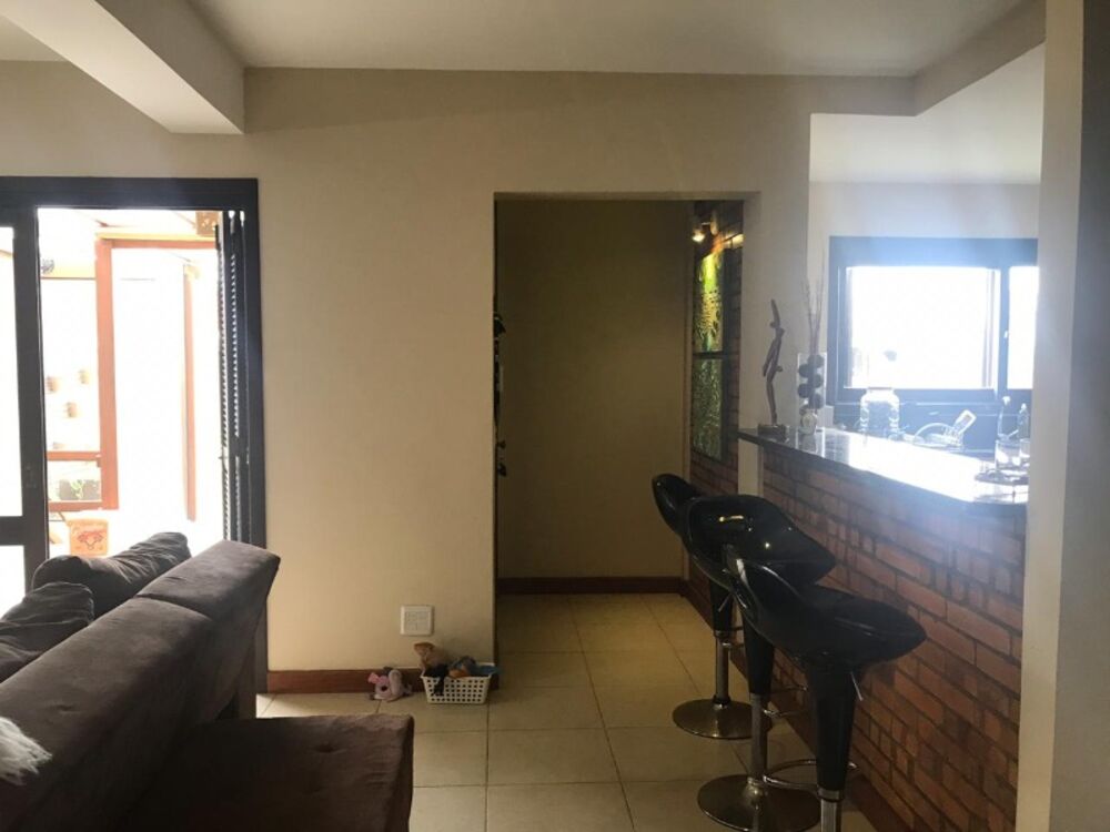 Casa, 3 quartos, 200 m² - Foto 3