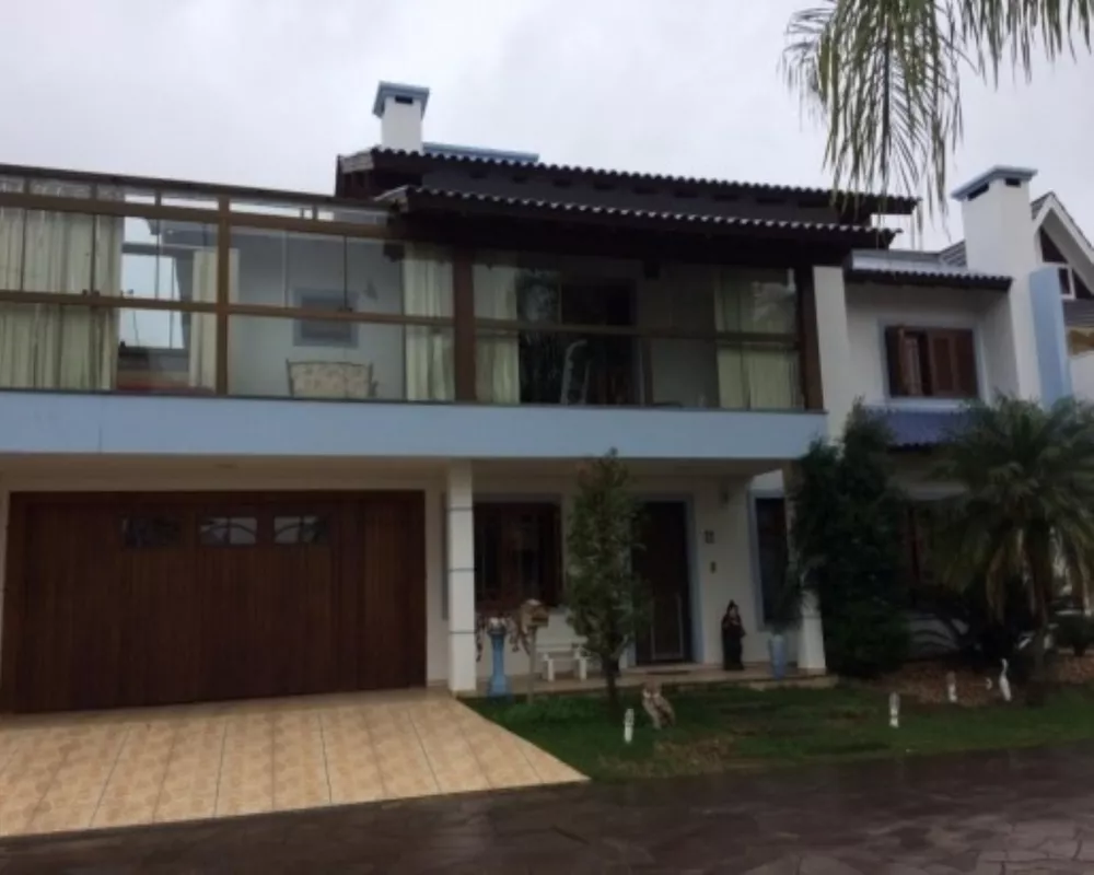 Casa de Condomínio à venda com 4 quartos, 352m² - Foto 1