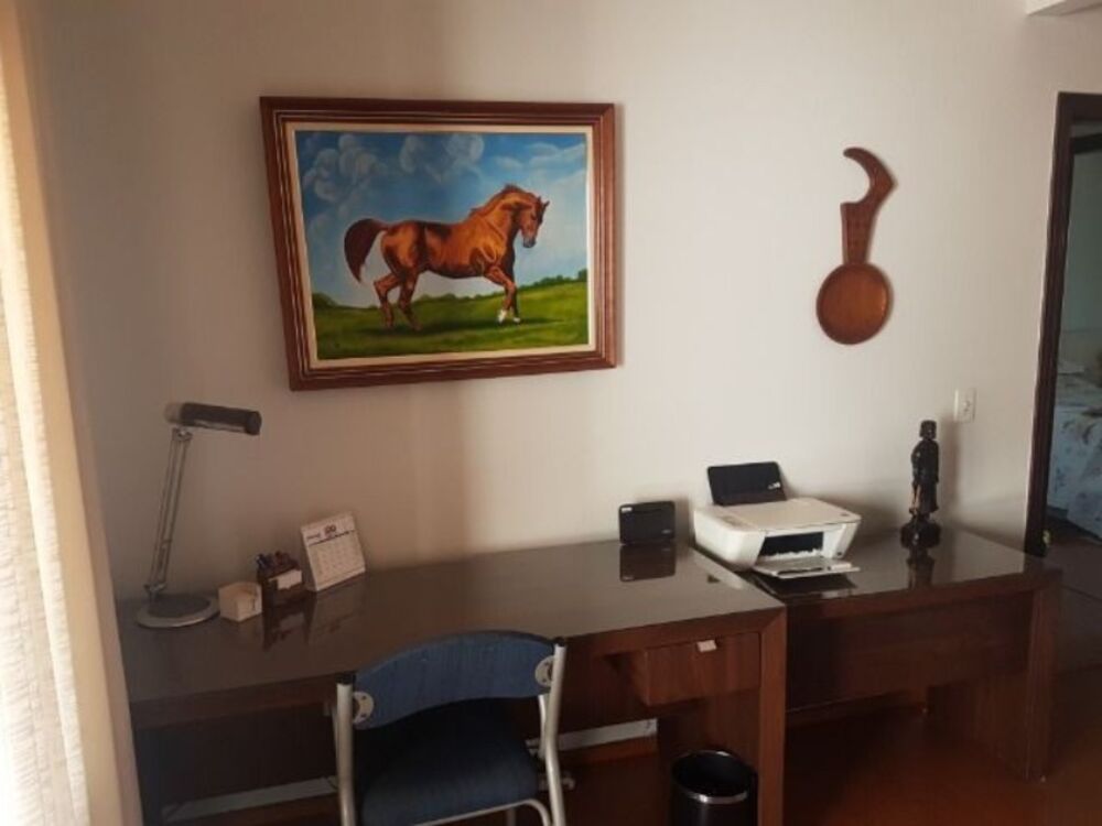 Casa, 4 quartos, 194 m² - Foto 1