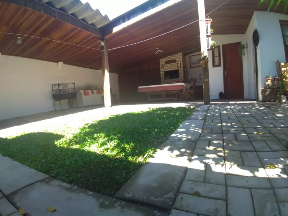 Casa, 3 quartos, 210 m² - Foto 3