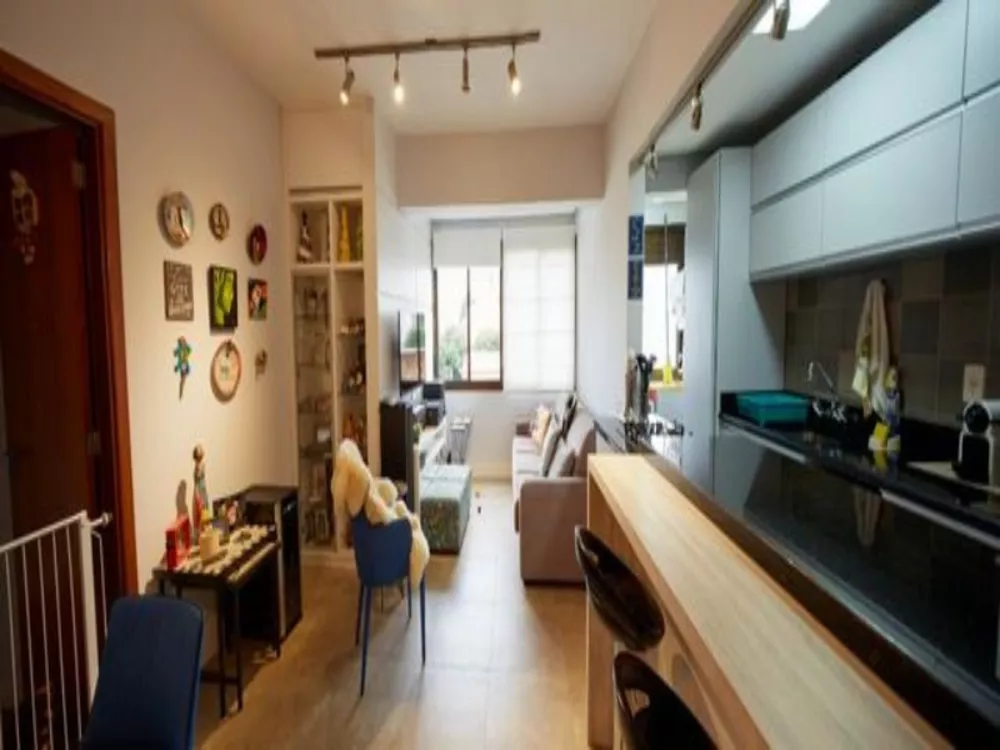 Apartamento à venda com 3 quartos, 82m² - Foto 2