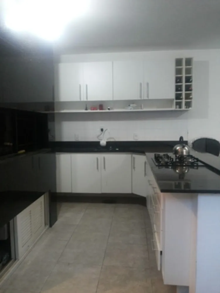 Casa, 4 quartos, 285 m² - Foto 4