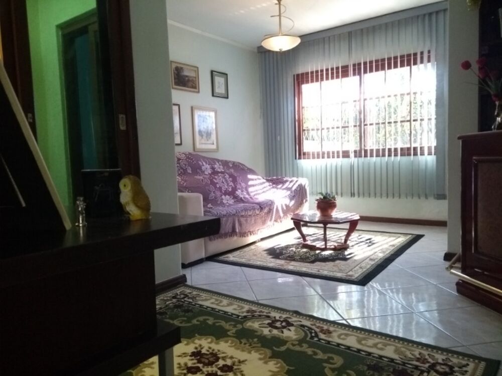 Casa, 3 quartos, 161 m² - Foto 1