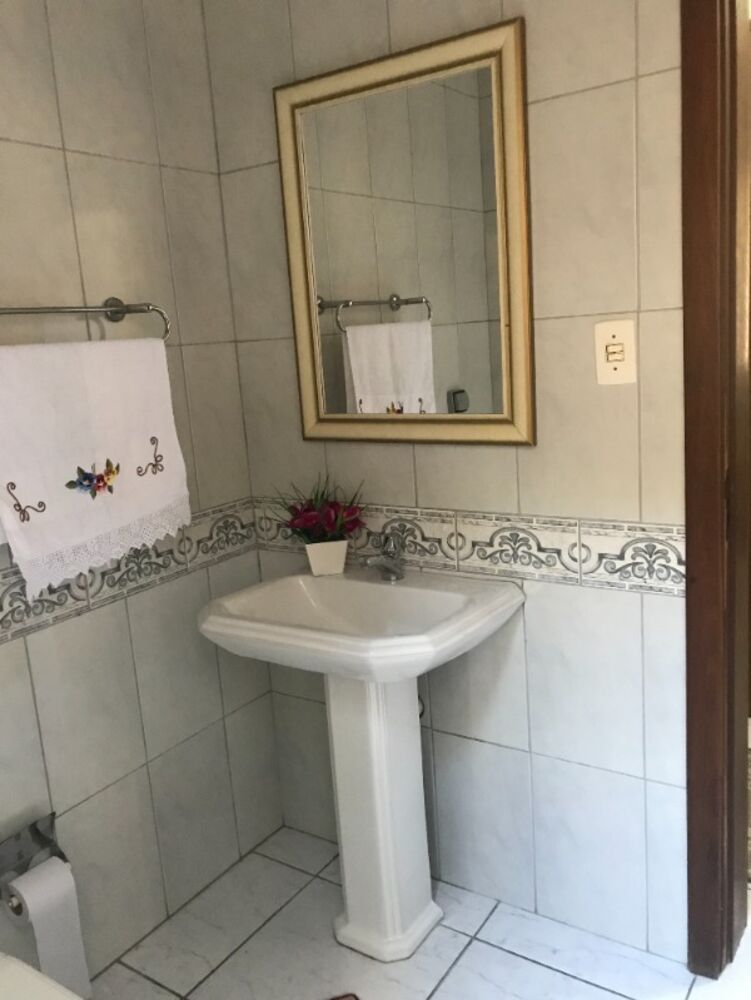 Casa, 4 quartos, 230 m² - Foto 3