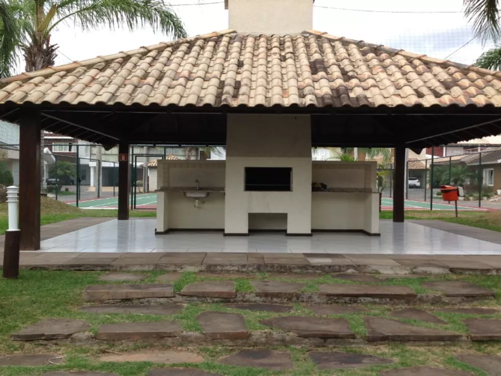 Casa de Condomínio à venda com 3 quartos, 250m² - Foto 27