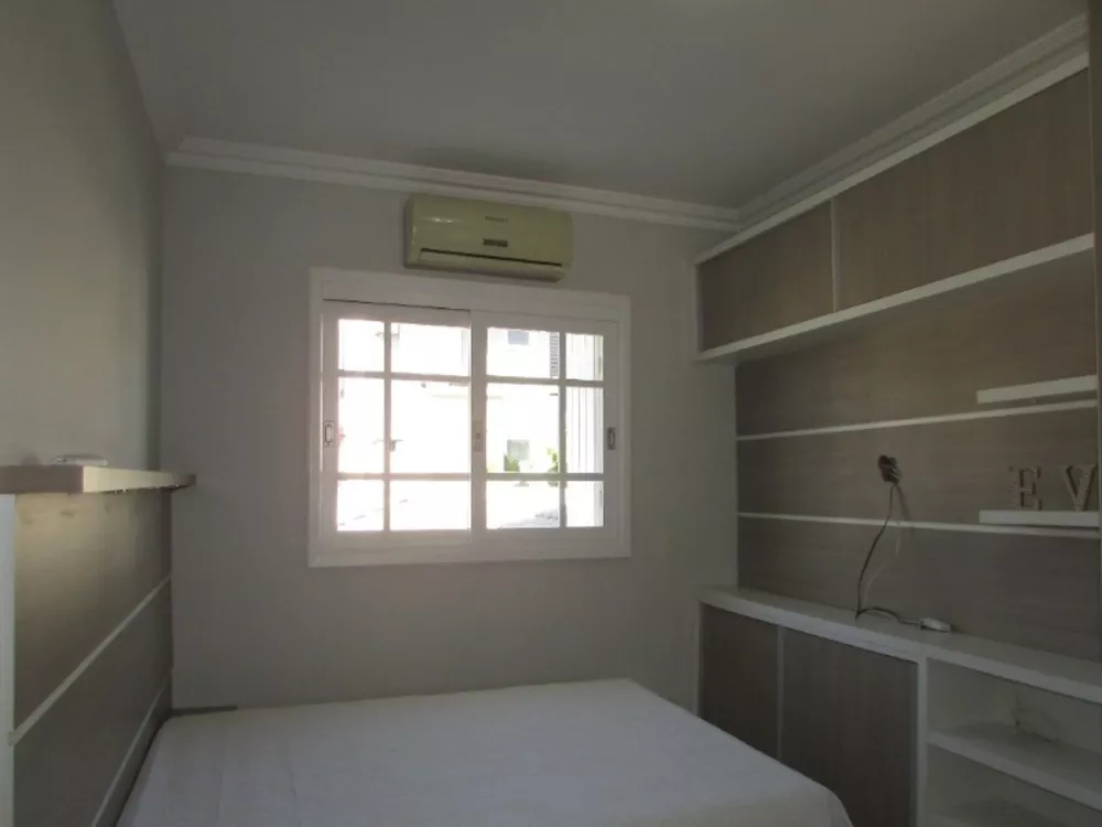 Casa de Condomínio à venda com 3 quartos, 250m² - Foto 16