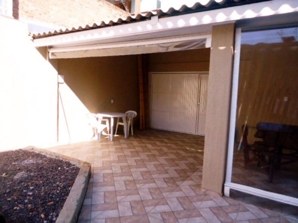 Casa, 3 quartos, 199 m² - Foto 1
