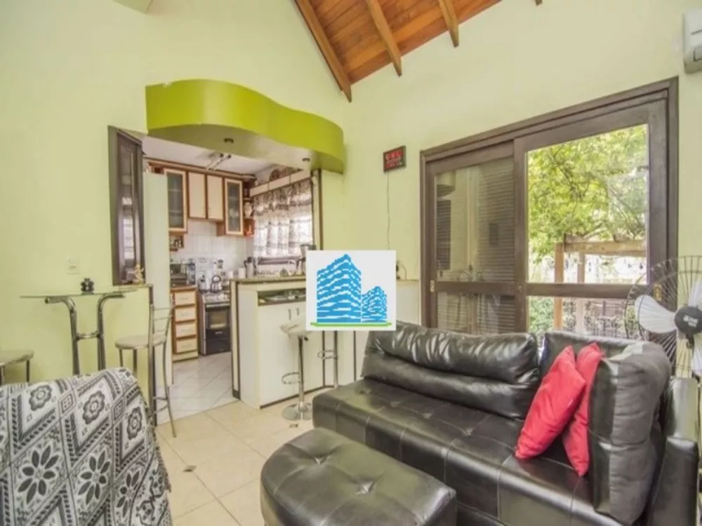 Casa de Condomínio à venda com 3 quartos, 105m² - Foto 2