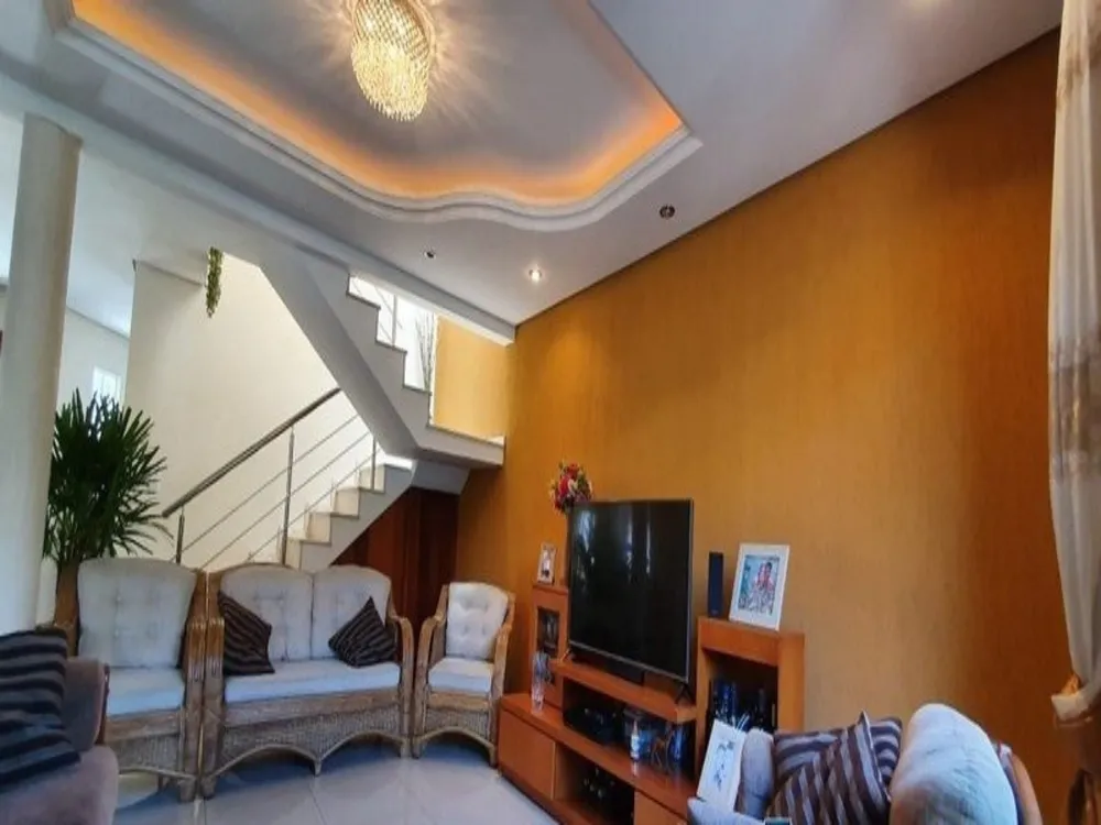 Casa, 3 quartos, 203 m² - Foto 5