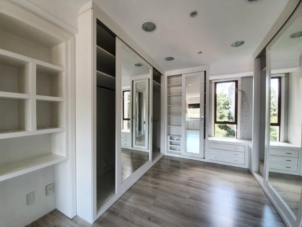 Apartamento, 3 quartos, 230 m² - Foto 11