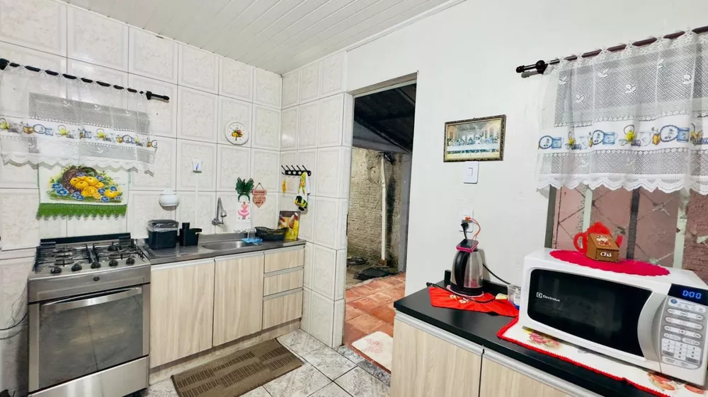 Casa à venda com 3 quartos, 300m² - Foto 7