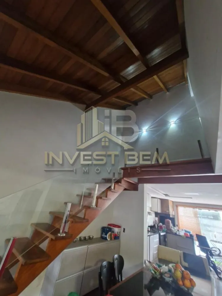 Casa, 3 quartos, 190 m² - Foto 1
