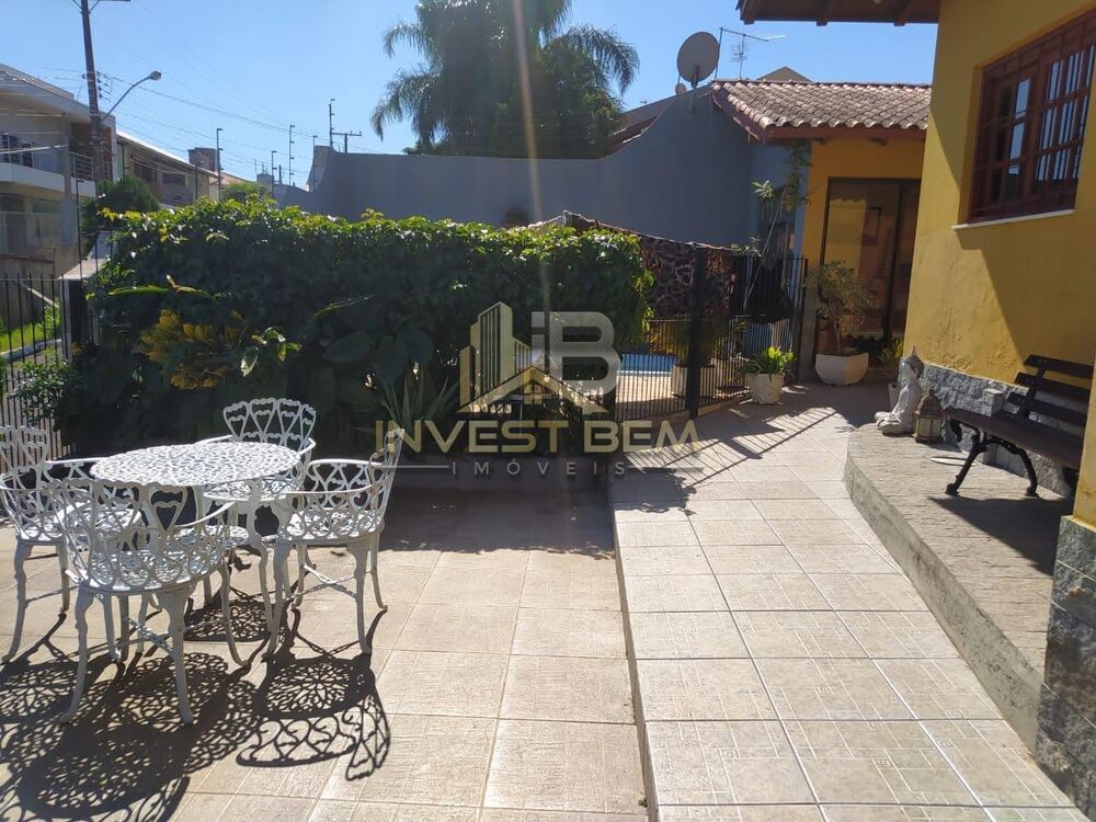 Sobrado, 3 quartos, 200 m² - Foto 2