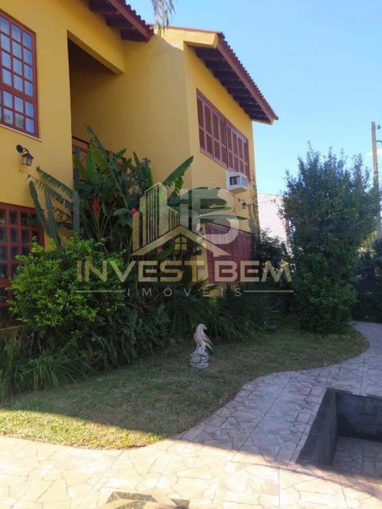 Sobrado, 3 quartos, 200 m² - Foto 1