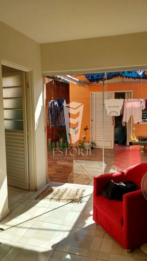 Casa, 2 quartos, 196 m² - Foto 3