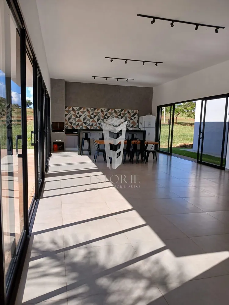 Casa, 2 quartos, 540 m² - Foto 2