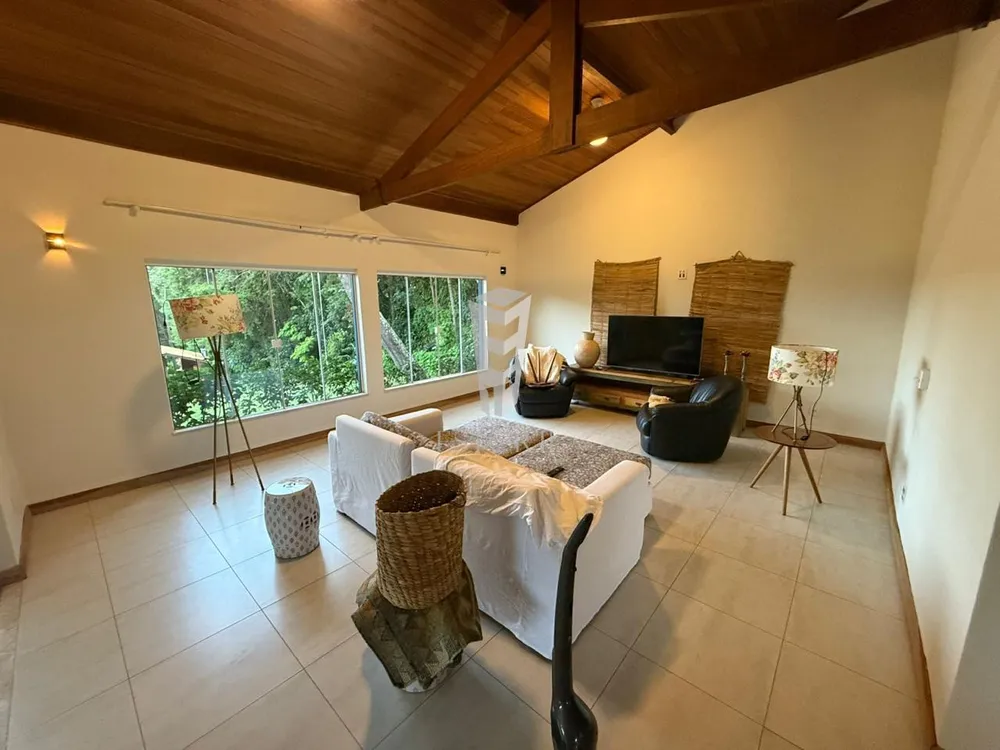 Casa, 4 quartos, 6229 m² - Foto 2