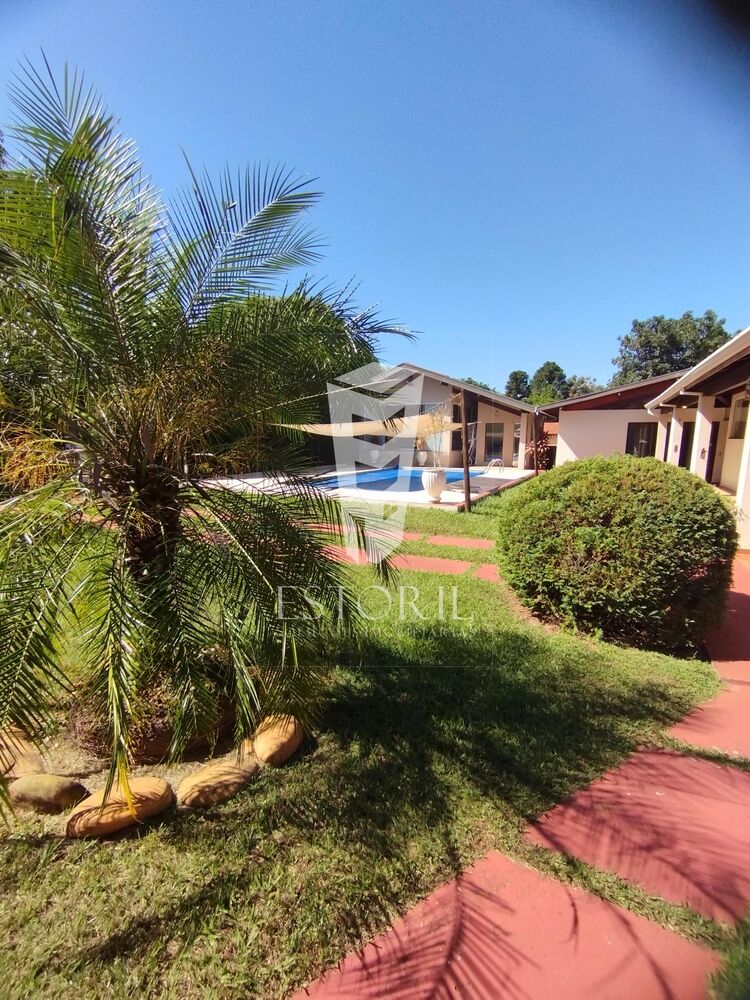 Casa à venda com 3 quartos, 1089m² - Foto 4