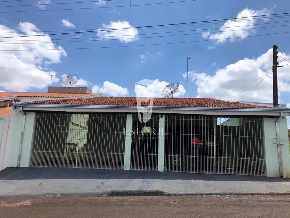 Casa, 3 quartos, 300 m² - Foto 1