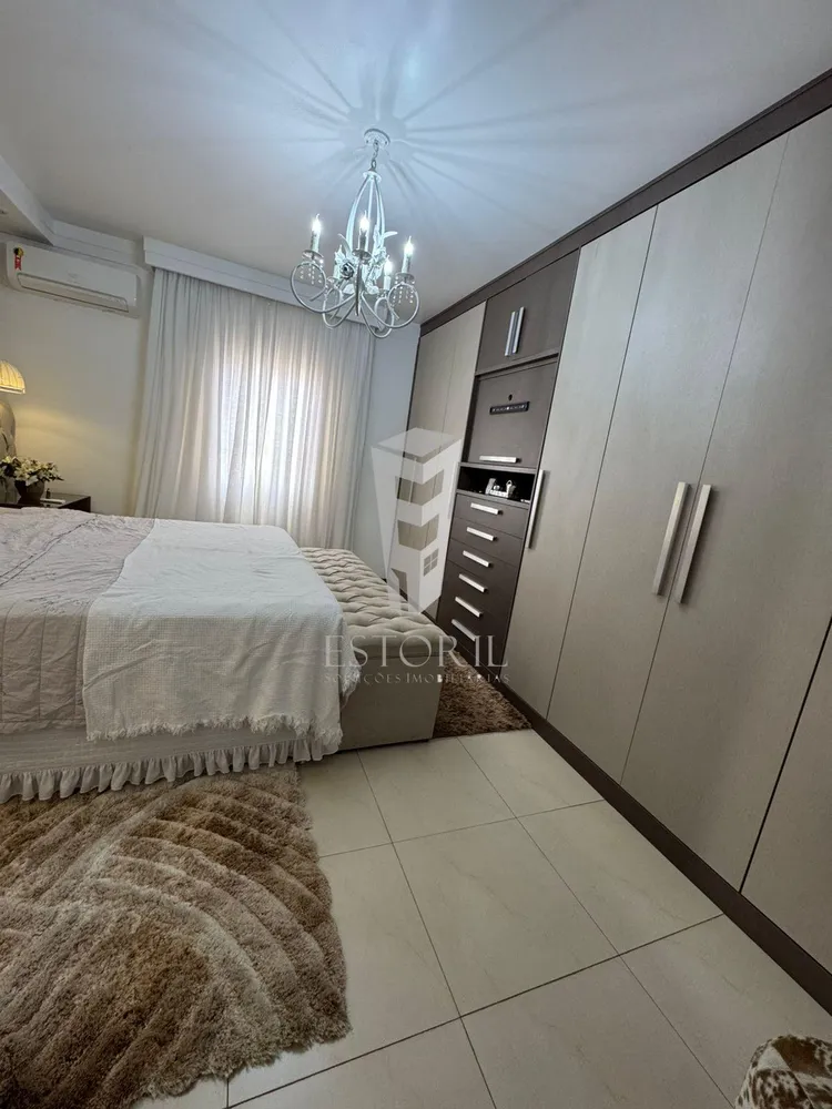 Casa, 3 quartos, 300 m² - Foto 6
