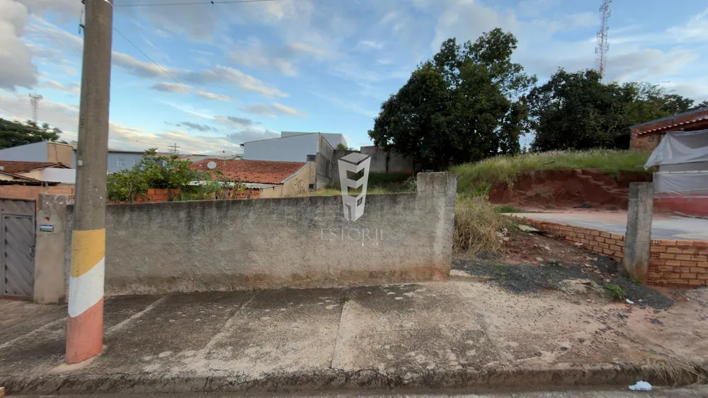 Terreno, 300 m² - Foto 1