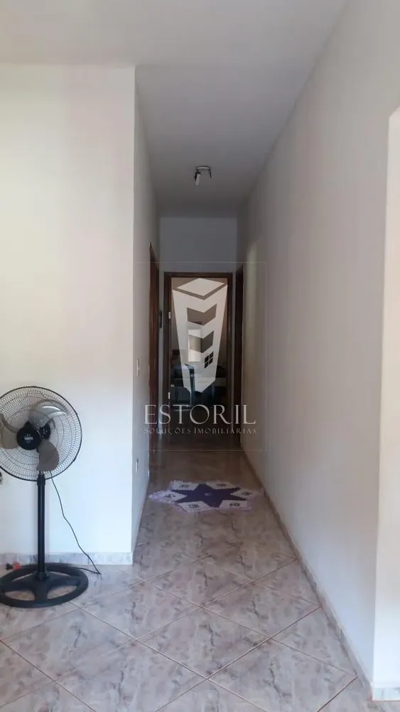 Casa, 3 quartos, 226 m² - Foto 2