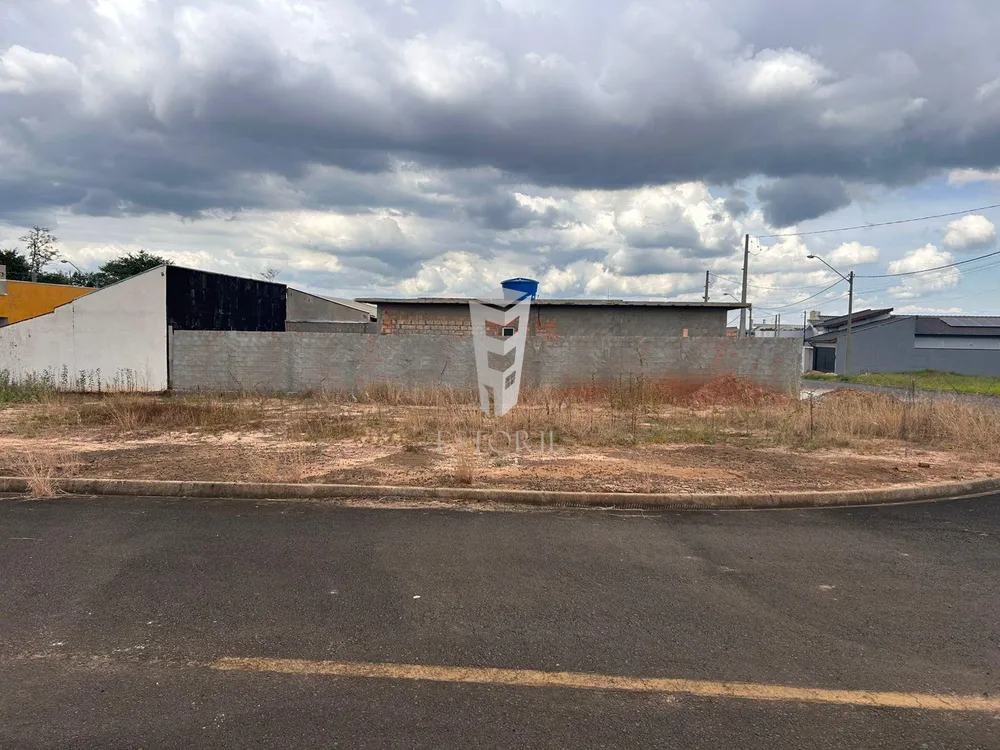 Terreno, 242 m² - Foto 1