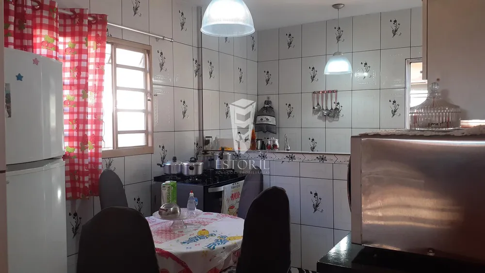 Casa, 3 quartos, 200 m² - Foto 3