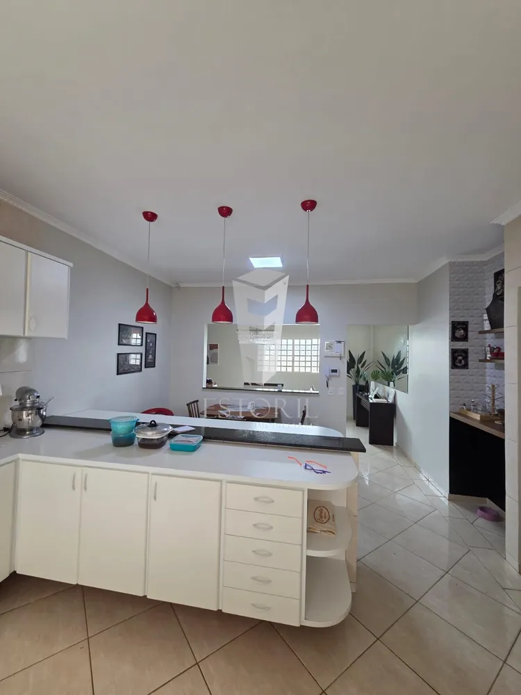 Casa, 3 quartos, 364 m² - Foto 4