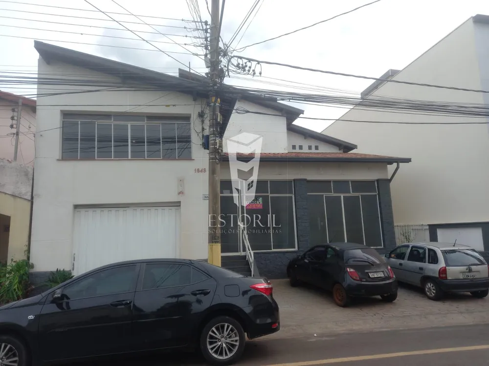 Casa, 3 quartos, 425 m² - Foto 1