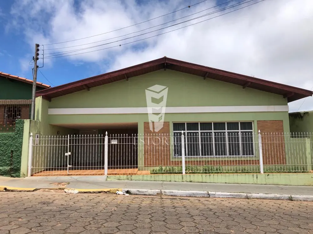 Casa, 2 quartos, 260 m² - Foto 1