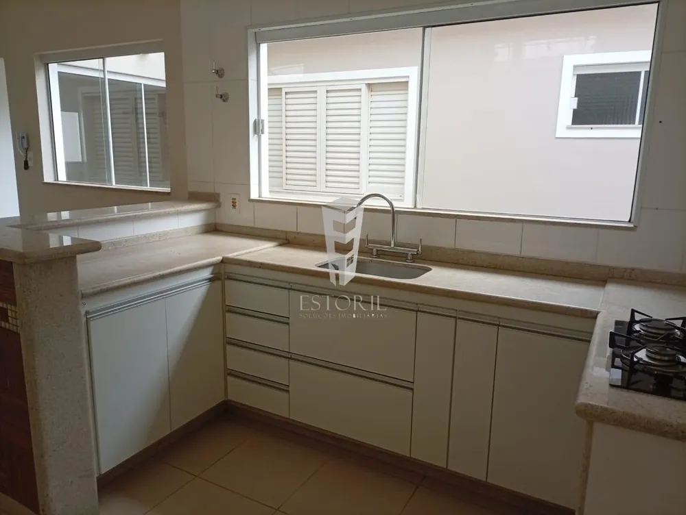 Casa, 2 quartos, 300 m² - Foto 7