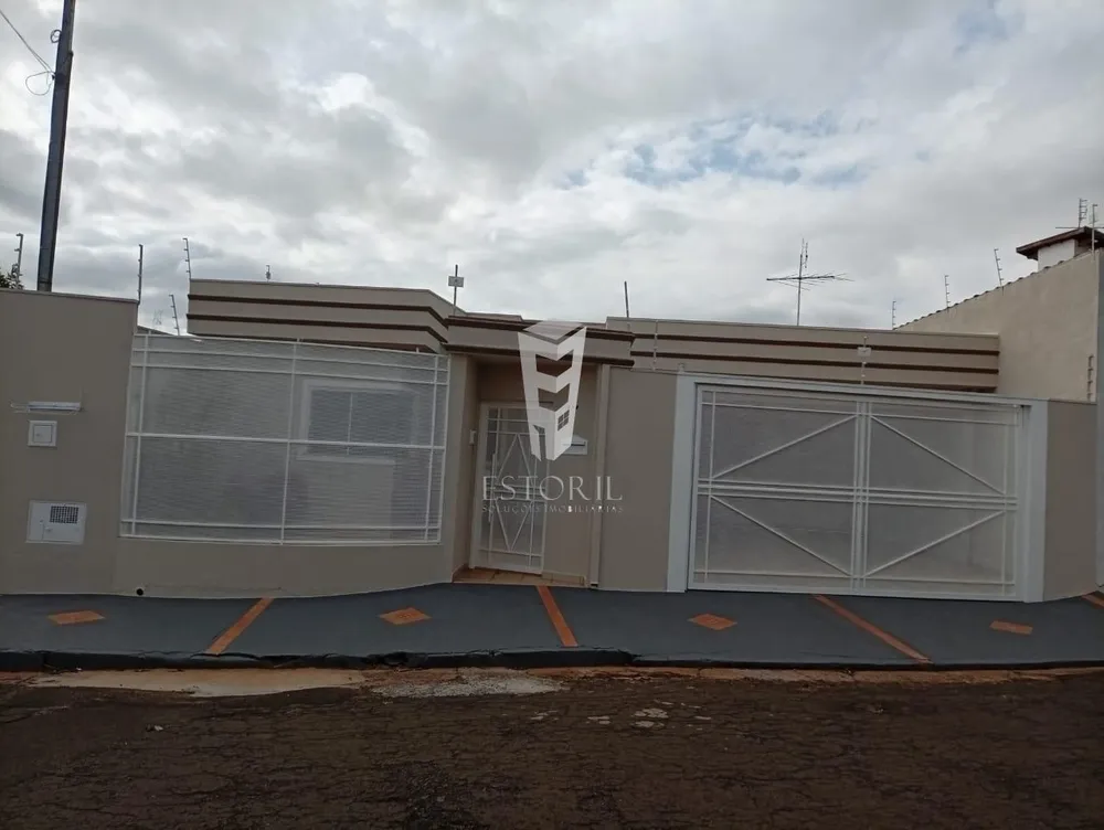Casa, 2 quartos, 300 m² - Foto 1